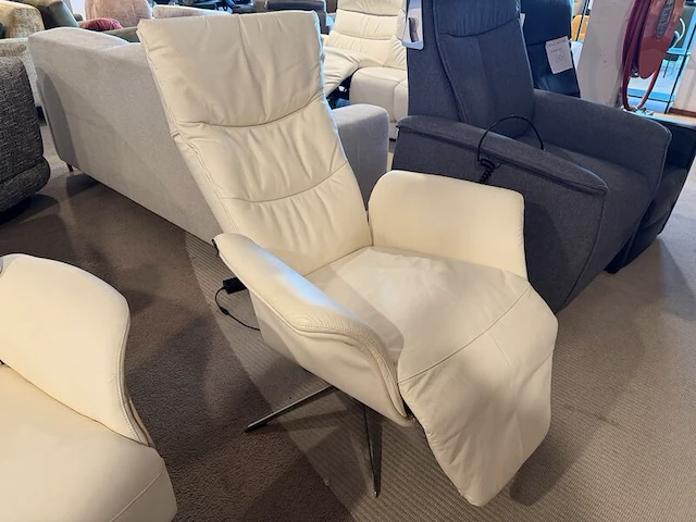 Relaxfauteuil, elektrisch verstelbaar wit - afbeelding 1 van  8
