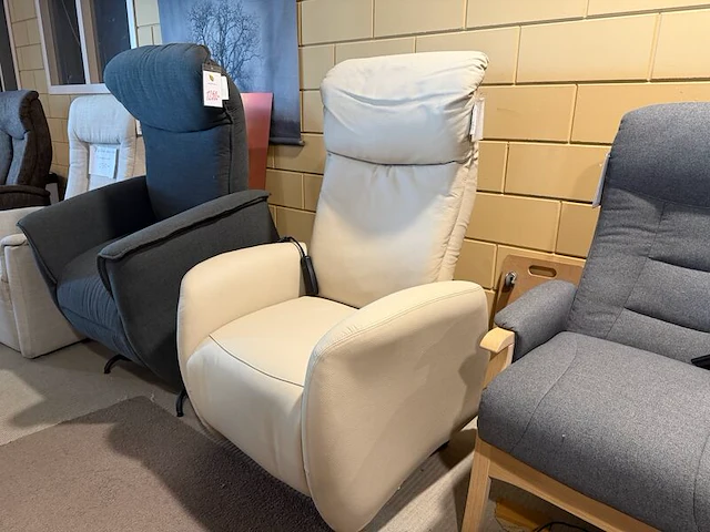Relaxfauteuil, elektrisch verstelbaar wit - afbeelding 1 van  7