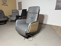 Relaxfauteuil, grijs leder, elektrisch verstelbaar - afbeelding 4 van  4