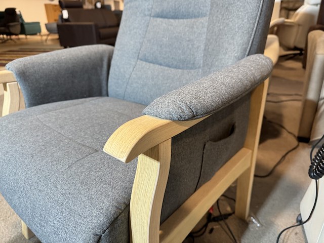 Relaxfauteuil, grijs stof, elektrisch verstelbaar - afbeelding 4 van  4