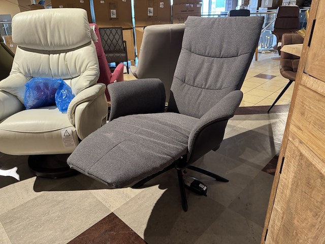 Relaxfauteuil, grijs stof, elektrisch verstelbaar - afbeelding 1 van  4