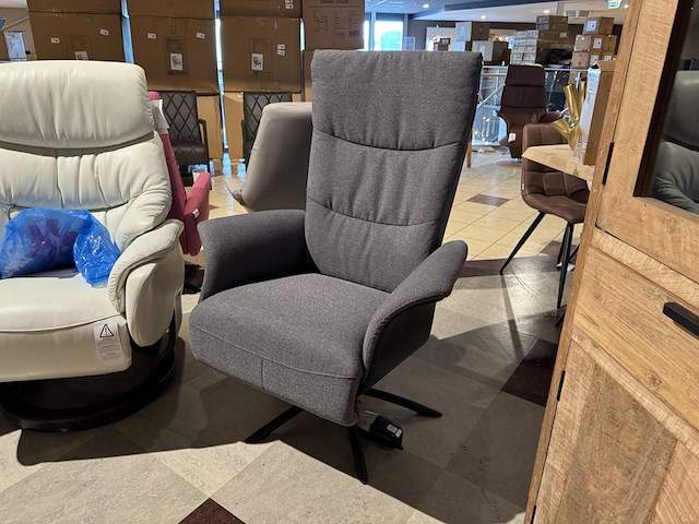 Relaxfauteuil, grijs stof, elektrisch verstelbaar - afbeelding 3 van  4