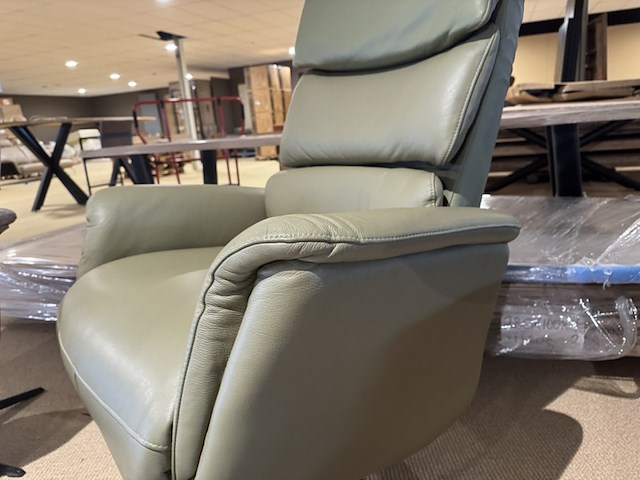 Relaxfauteuil, groen leer, manueel verstelbaar d.m.v. gasveer - afbeelding 4 van  5