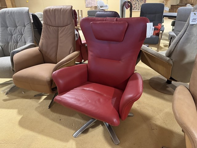 Relaxfauteuil, rood leer, manueel verstelbaar, chromen poot - afbeelding 5 van  5