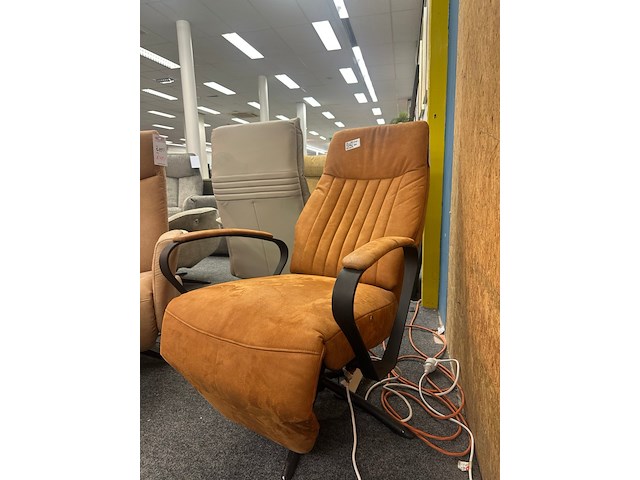 Relaxfauteuil sander op accu, hjort knudsen, microvezel, cognac - afbeelding 1 van  5