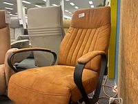 Relaxfauteuil sander op accu, hjort knudsen, microvezel, cognac - afbeelding 1 van  5