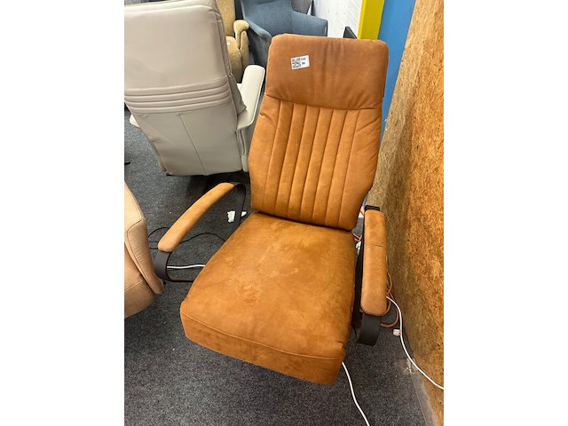 Relaxfauteuil sander op accu, hjort knudsen, microvezel, cognac - afbeelding 5 van  5