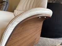 Relaxfauteuil, wit leder, elektrisch verstelbaar, design - afbeelding 4 van  4