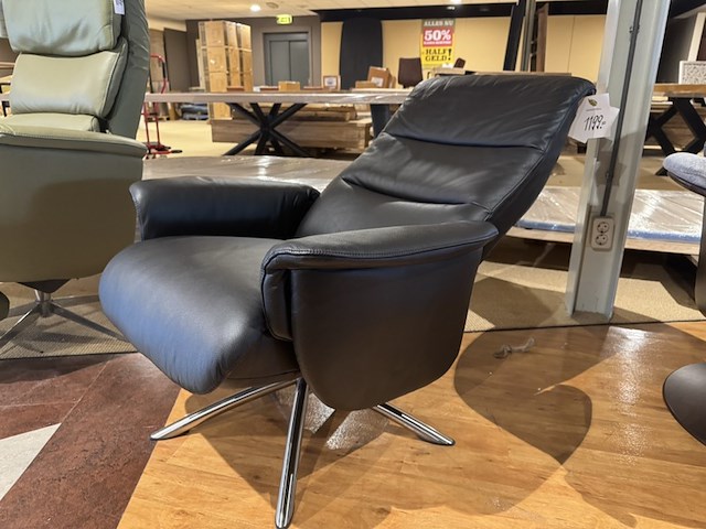 Relaxfauteuil, zwart leer, manueel verstelbaar d.m.v. gasveer - afbeelding 1 van  6