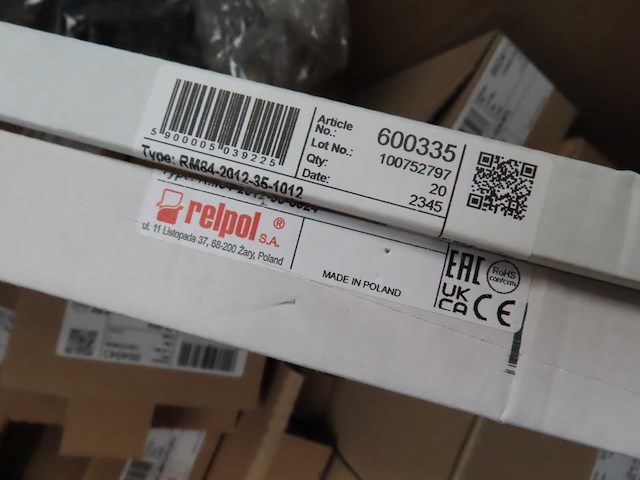 Relpol- installatiemateriaal (46x) - afbeelding 6 van  7