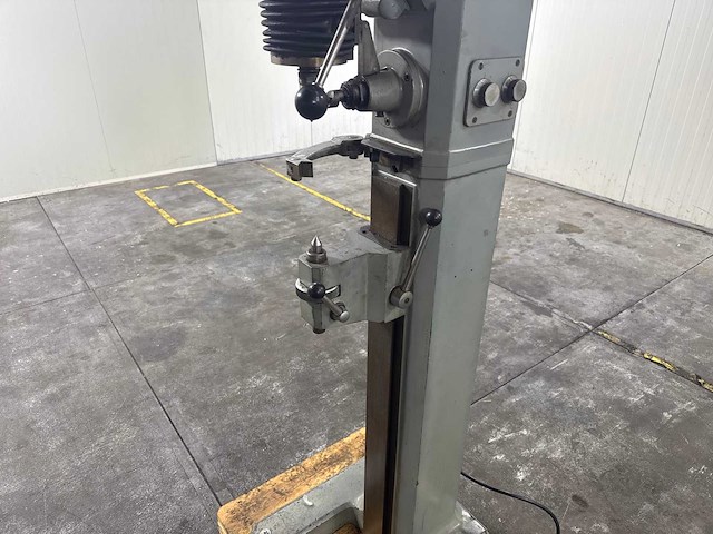 Rem - cylindrical grinding machine - afbeelding 5 van  9