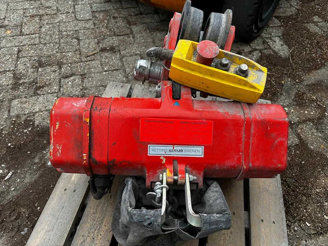 Rema - b7.1 - kettingtakel - afbeelding 1 van  6