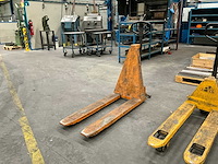 Rema hand hydraulische palletwagen - afbeelding 2 van  5