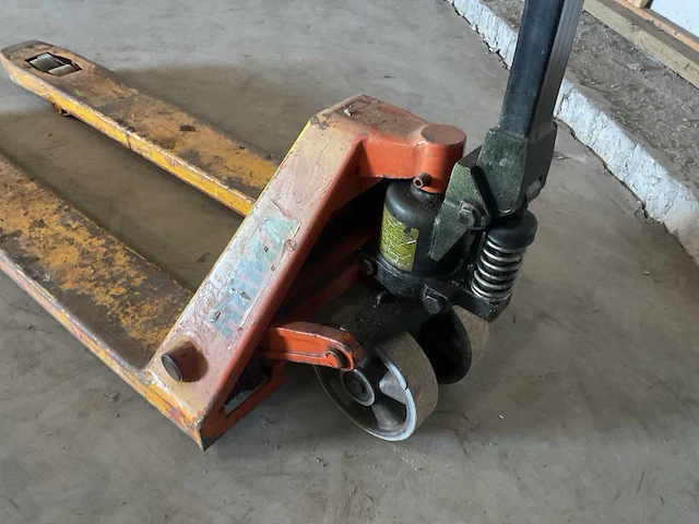 Rema hand hydraulische palletwagen - afbeelding 5 van  5