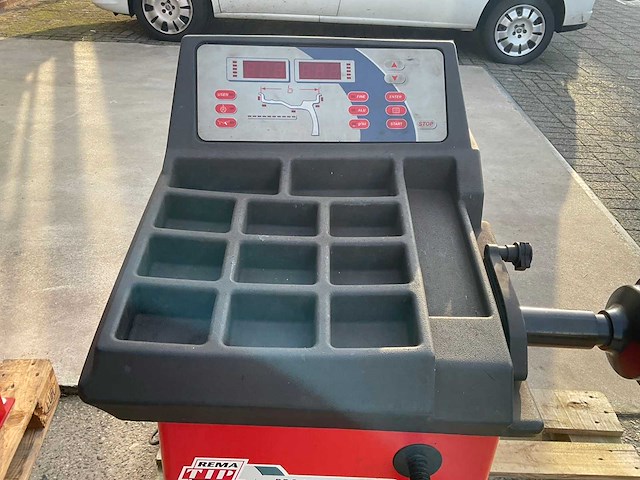Rema tip top probalance 7320 banden balanceerapparaat - afbeelding 3 van  6