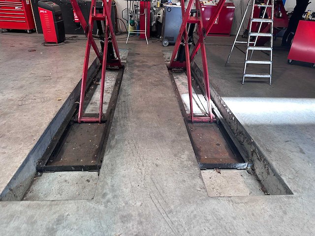 Rema tiptop - schaarhefbrug / uitlijn hefbrug met middenheffer - afbeelding 13 van  16