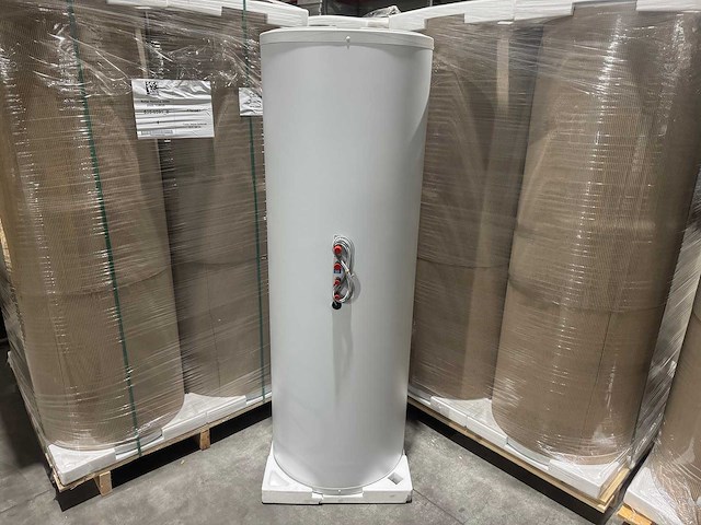 Remeha - toros, 300 liter - rvs buffervat - afbeelding 1 van  6