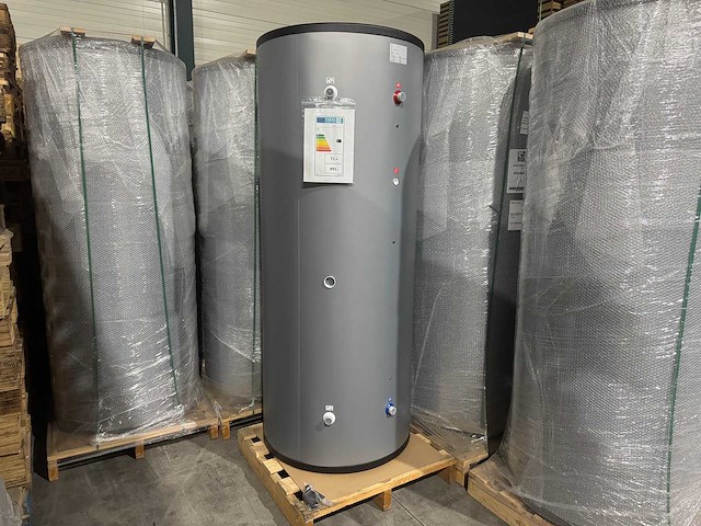 Remeha - toros, 500 liter - rvs buffervat - afbeelding 1 van  8