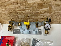 Remeha aansluitbeugel avanta uitgebreid - afbeelding 3 van  9