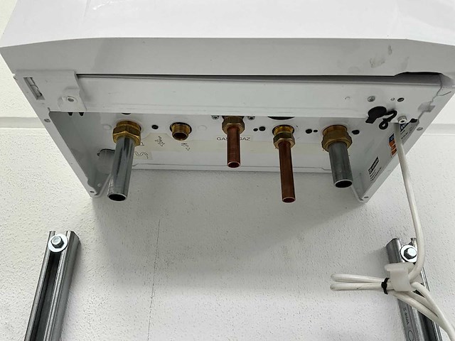 Remeha avanta ace 28c hr cv-ketel cw4 - afbeelding 1 van  1