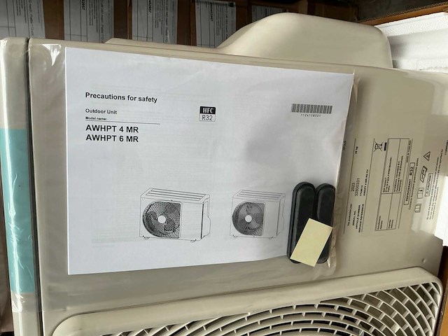 Remeha awhpt 4 mr airconditioning buiten unit - afbeelding 1 van  1