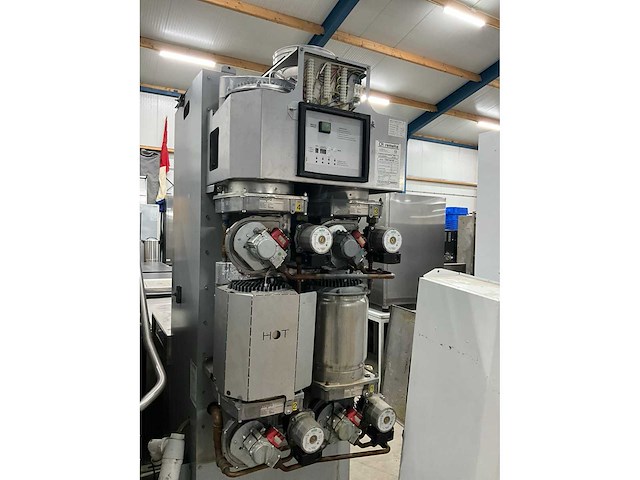 Remeha cwh 120/300 direct gestookte gas boiler - afbeelding 7 van  11