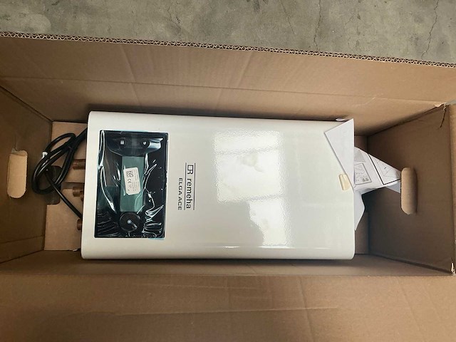 Remeha elga ace h6kw warmtepomp binnendeel - afbeelding 1 van  4