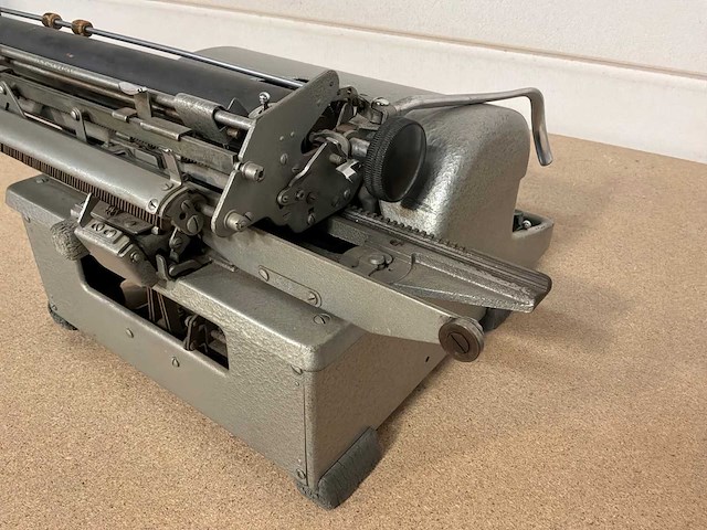 Remington typemachine - afbeelding 7 van  8