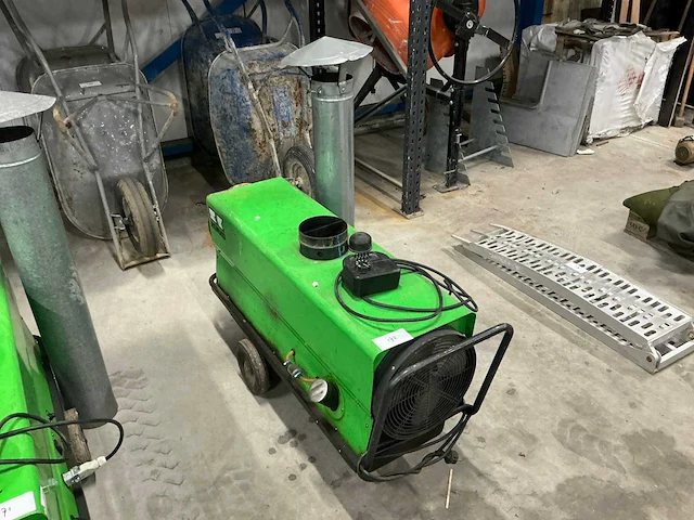 Remko atk25 indirect gestookte heater - afbeelding 1 van  5