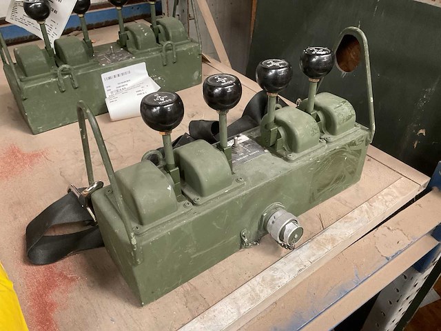 Remote control unit - afbeelding 1 van  5