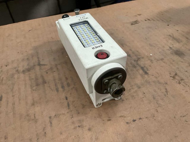 Removal swivel dome light - afbeelding 3 van  5