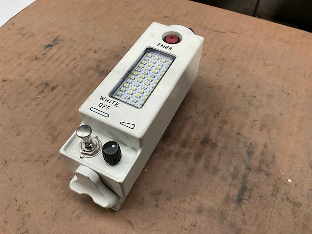 Removal swivel dome light - afbeelding 1 van  5