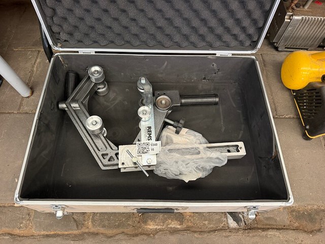 Rems curvo handpijpenbuiger/buiggereedschap in transportkoffer - afbeelding 1 van  3