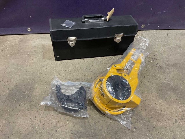 Rems cut 110 buis- en pijpafkortapparaat - afbeelding 1 van  4