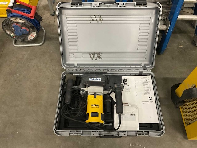 Rems krokodil sleuvenzaagmachine - afbeelding 1 van  4