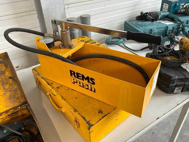 Rems push afperspomp (2x) - afbeelding 1 van  4