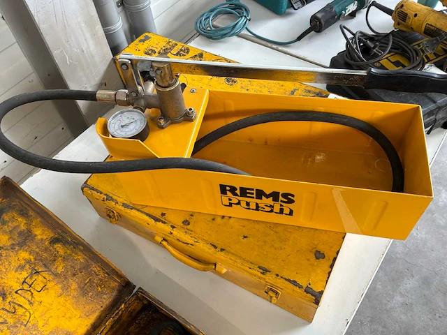 Rems push afperspomp (2x) - afbeelding 2 van  4