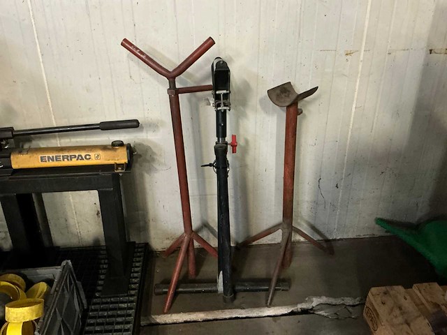 Rems unimat 77 draadsnijmachine - afbeelding 7 van  7