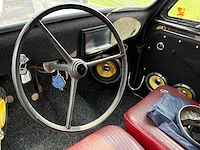 Renault - 1960 - juvaquatre - dauphinoise - oldtimer - afbeelding 1 van  28