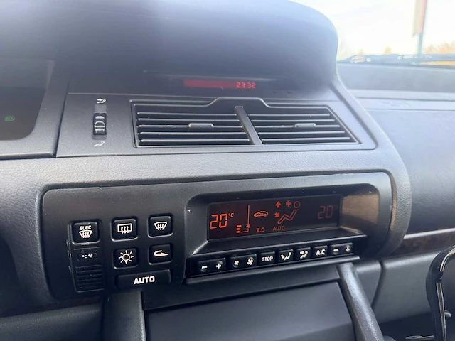 Renault - 1998 - safrane - 2.0 rxe - personenauto - afbeelding 3 van  12