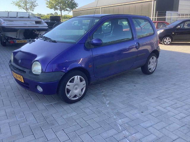 Renault - 2002 - twingo - 1.2-16v priv.quick.5 - personenauto - afbeelding 1 van  10