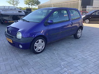 Renault - 2002 - twingo - 1.2-16v priv.quick.5 - personenauto - afbeelding 1 van  10