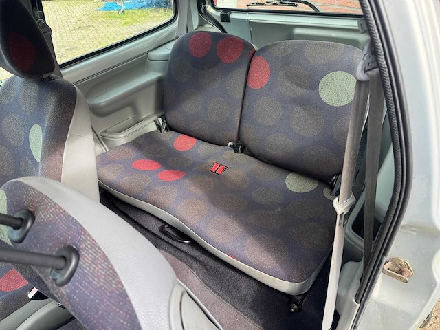 Renault - 2002 - twingo - 1.2 hélios - personenauto - afbeelding 2 van  11