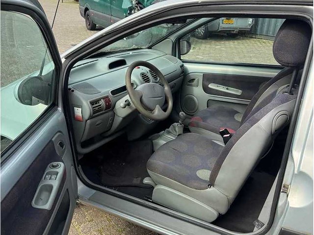 Renault - 2002 - twingo - 1.2 hélios - personenauto - afbeelding 11 van  11