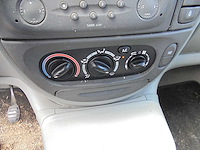 Renault - 2003 - scénic - 1.6-16v authentique - 88-lv-ng - afbeelding 2 van  12