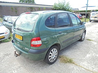Renault - 2003 - scénic - 1.6-16v authentique - 88-lv-ng - afbeelding 6 van  12