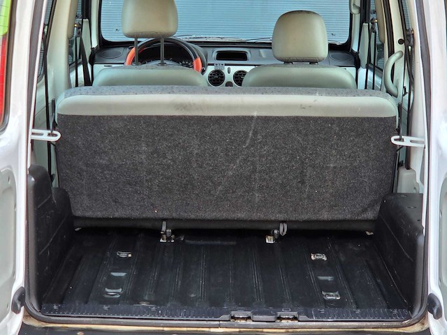 Renault - 2004 - kangoo - 1.2 authentique - 54-nr-hp - afbeelding 13 van  24