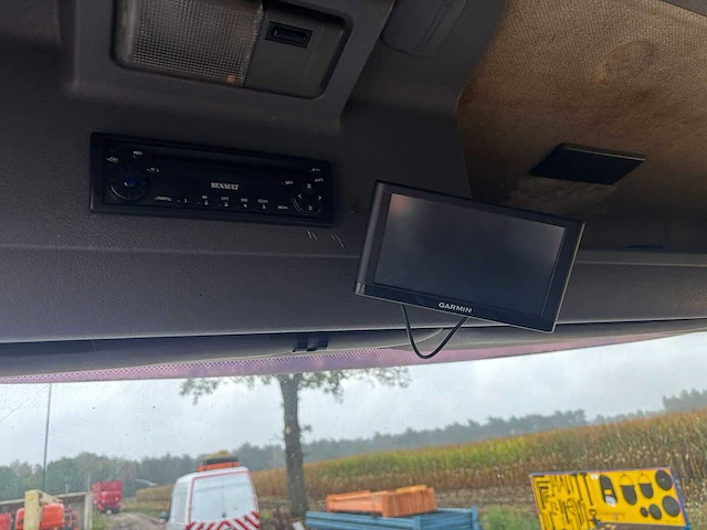 Renault - 2004 - midlum 220-18 - vrachtwagen - afbeelding 15 van  33