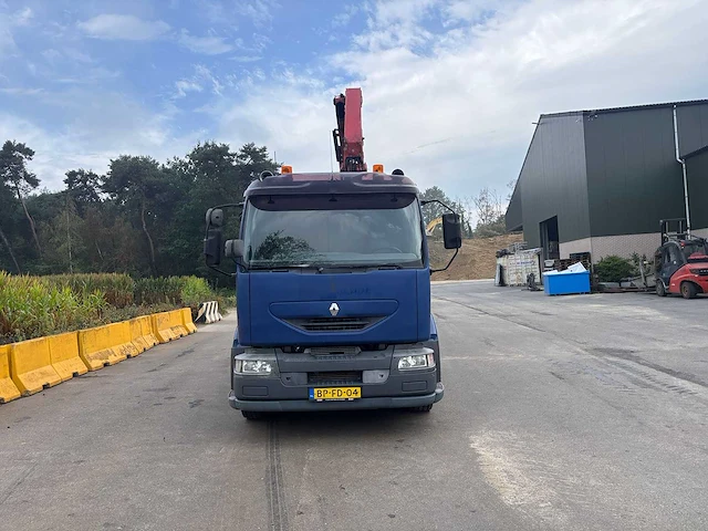 Renault - 2004 - midlum 220-18 - vrachtwagen - afbeelding 12 van  33