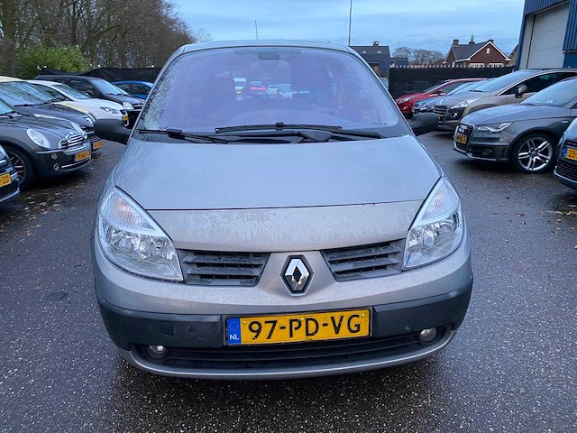 Renault - 2004 - scénic - 2.0-16v expr.comf. - 97-pd-vg - afbeelding 7 van  14